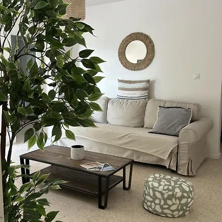 L'anjaure - Lavandou アパート *